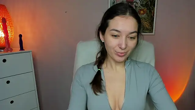 Snapshot of Meagn_Extasy chatting on October 28, 7:34 am Meagn Extasy online show from October 28, 7:34 am