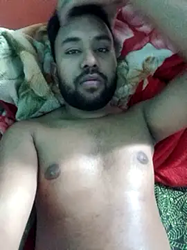 Snapshot of zakly69 chatting on February 18, 8:14 pm zakly69 online show from February 18, 8:14 pm