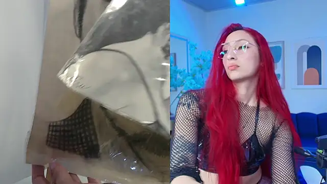 Snapshot of Vermelha_Gremory_ chatting on February 9, 3:23 pm Vermelha Gremory  online show from February 9, 3:23 pm