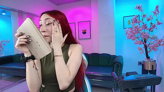 Snapshot of Vermelha_Gremory_ chatting on March 14, 7:34 pm Vermelha Gremory  online show from March 14, 7:34 pm