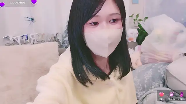 Snapshot of Conatsu chatting on December 7, 2:46 pm Conatsu online show from December 7, 2:46 pm