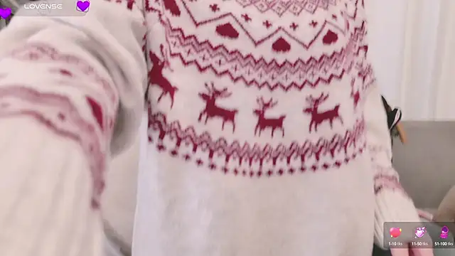 Snapshot of Conatsu chatting on December 12, 2:44 pm Conatsu online show from December 12, 2:44 pm