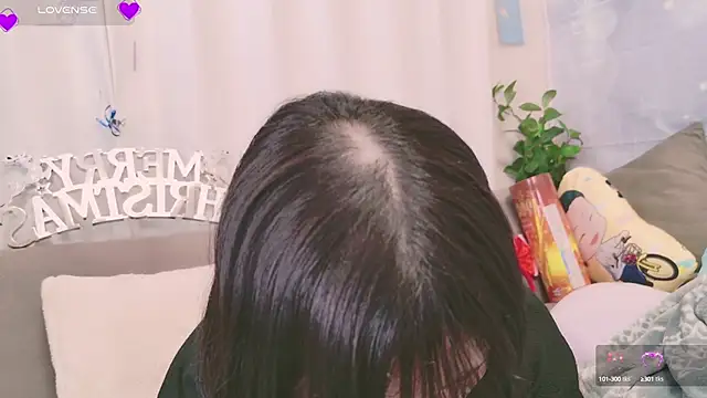 Snapshot of Conatsu chatting on December 13, 3:21 pm Conatsu online show from December 13, 3:21 pm