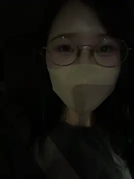 Snapshot of Conatsu chatting on December 30, 9:05 am Conatsu online show from December 30, 9:05 am