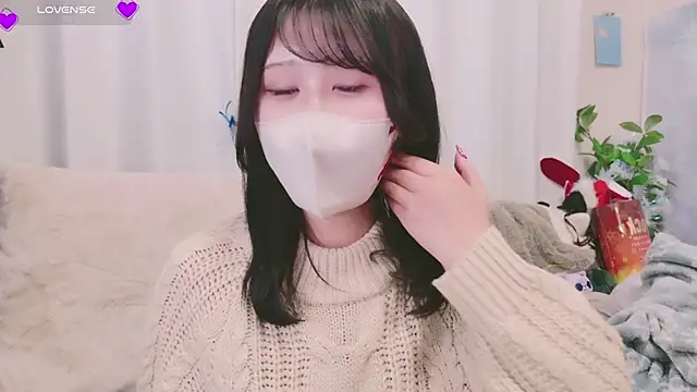 Snapshot of Conatsu chatting on January 6, 1:41 pm Conatsu online show from January 6, 1:41 pm