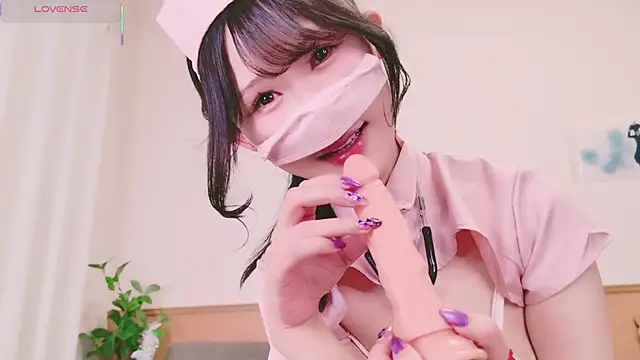 Snapshot of Conatsu chatting on February 19, 4:11 pm Conatsu online show from February 19, 4:11 pm