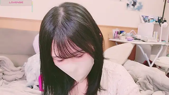 Snapshot of Conatsu chatting on February 27, 7:58 pm Conatsu online show from February 27, 7:58 pm