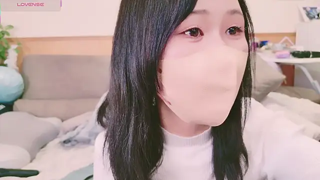 Snapshot of Conatsu chatting on March 6, 11:58 am Conatsu online show from March 6, 11:58 am