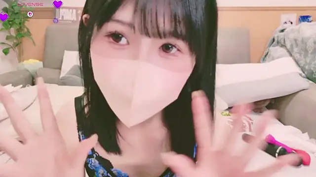 Snapshot of Conatsu chatting on September 24, 5:44 am Conatsu online show from September 24, 5:44 am