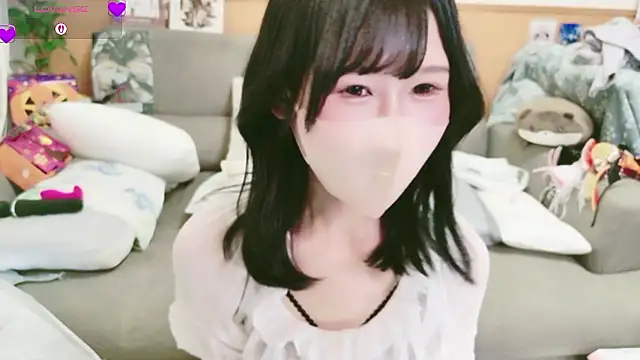 Snapshot of Conatsu chatting on October 24, 4:53 am Conatsu online show from October 24, 4:53 am