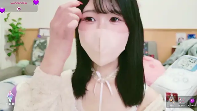 Snapshot of Conatsu chatting on November 9, 6:12 am Conatsu online show from November 9, 6:12 am