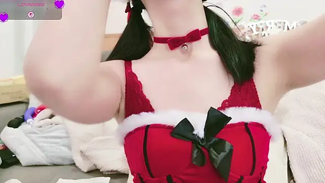 Snapshot of Conatsu chatting on December 21, 7:26 am Conatsu online show from December 21, 7:26 am