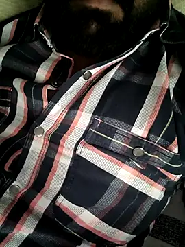 Snapshot of DudeBoyBad chatting on January 28, 11:17 am DudeBoyBad online show from January 28, 11:17 am