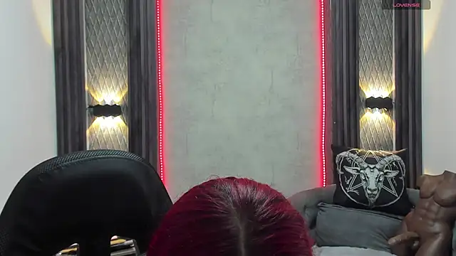 selene red  online show from February 7, 2:37 pm