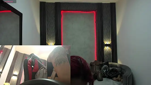 selene red  online show from March 4, 1:28 pm