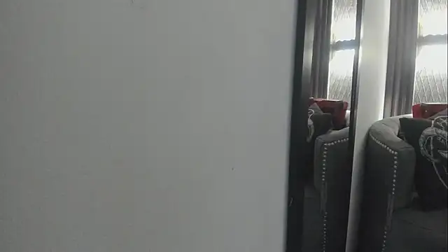 selene red  online show from January 16, 1:48 pm