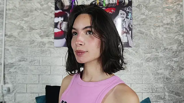 Snapshot of Sami_ross chatting on February 3, 5:51 am Sami ross online show from February 3, 5:51 am