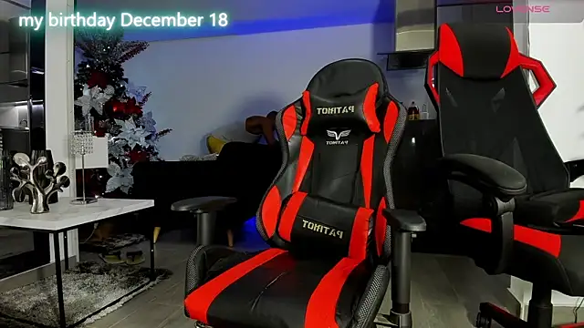 Snapshot of TROYWESLY- chatting on December 15, 1:24 am TROYWESLY- online show from December 15, 1:24 am