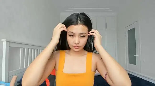 Snapshot of Missykitty01 chatting on March 3, 5:42 am Missykitty01 online show from March 3, 5:42 am