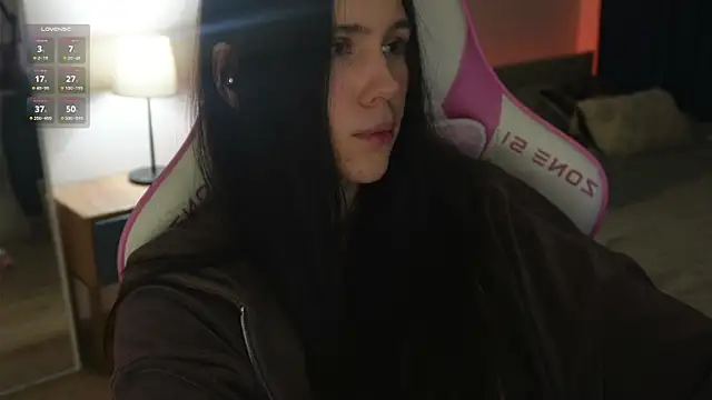 jennetdoll online show from February 18, 7:52 pm