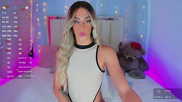 AlanaBekeer online show from April 21, 8:12 pm