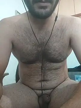 skrigul12 online show from April 26, 3:32 pm