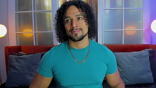 Snapshot of MikeEstevess chatting on March 18, 4:26 am MikeEstevess online show from March 18, 4:26 am