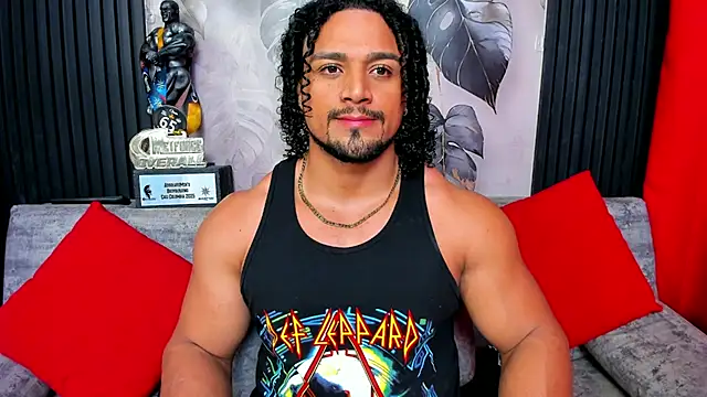 MikeEstevess online show from March 11, 8:31 am