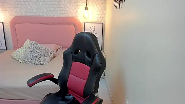 Kittytimberlake online show from November 26, 12:28 pm