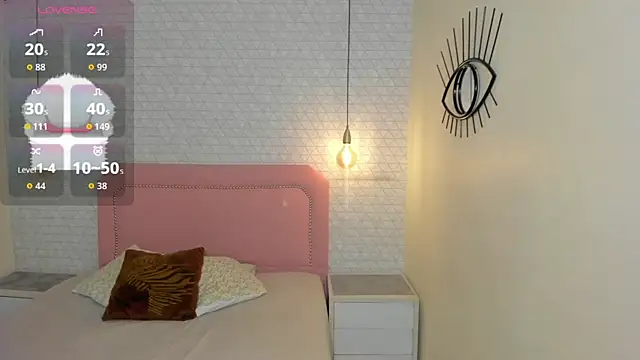 Kittytimberlake online show from April 22, 1:12 pm