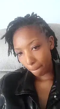 Snapshot of StarBarbiee chatting on February 8, 10:18 am StarBarbiee online show from February 8, 10:18 am