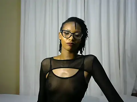 Snapshot of StarBarbiee chatting on October 21, 7:03 pm StarBarbiee online show from October 21, 7:03 pm