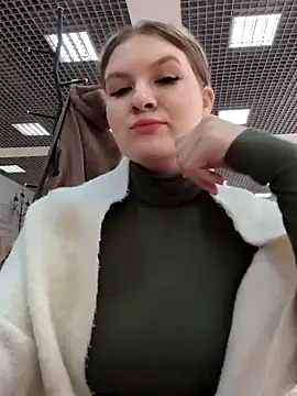 Snapshot of Morphine_666 chatting on December 12, 3:43 am Morphine 666 online show from December 12, 3:43 am