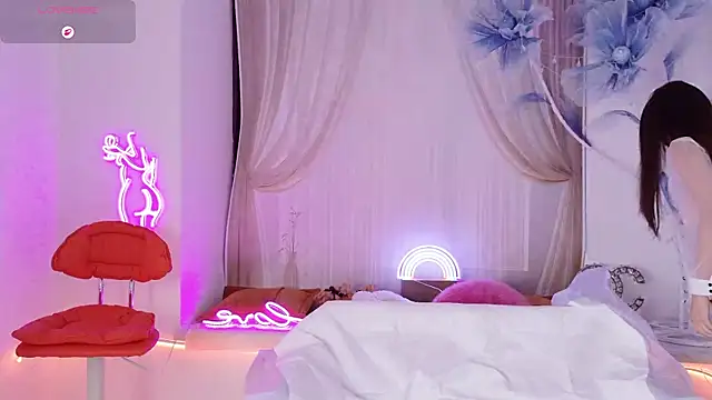 Momoever123456 online show from March 25, 2:34 pm