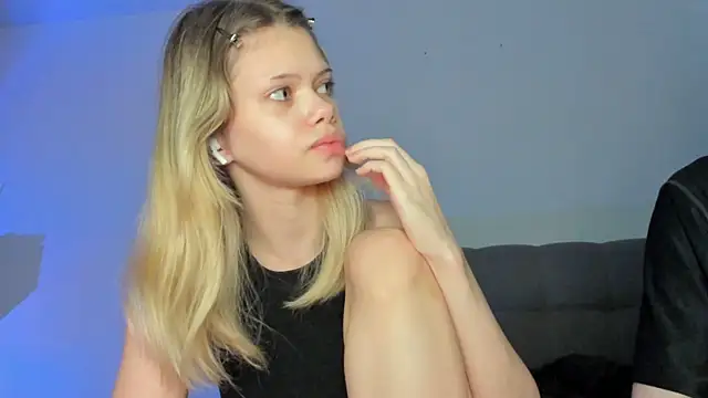 chansetolove online show from March 13, 9:32 am