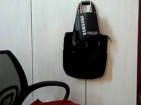 Destiny Desire online show from November 21, 5:00 pm