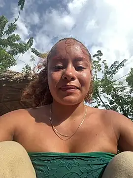 Snapshot of Marie_Rose chatting on August 5, 9:39 pm Marie Rose online show from August 5, 9:39 pm