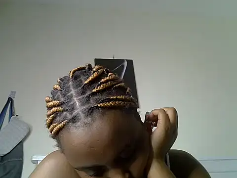 Snapshot of _nightnurse chatting on February 1, 5:58 pm  nightnurse online show from February 1, 5:58 pm