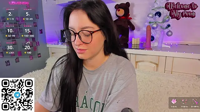 Snapshot of Kruela_Eva chatting on December 5, 11:29 pm Kruela Eva online show from December 5, 11:29 pm