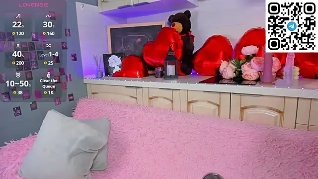 Snapshot of Kruela_Eva chatting on February 11, 11:44 pm Kruela Eva online show from February 11, 11:44 pm