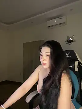 Snapshot of MiMi_0293 chatting on June 16, 1:14 pm MiMi 0293 online show from June 16, 1:14 pm
