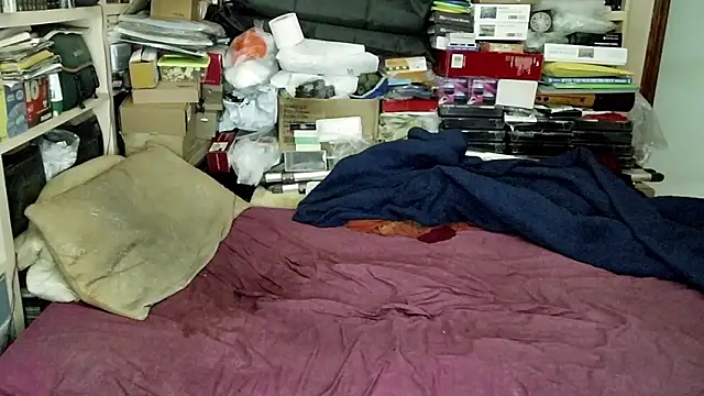 hadeszeuss2 online show from January 16, 5:44 pm