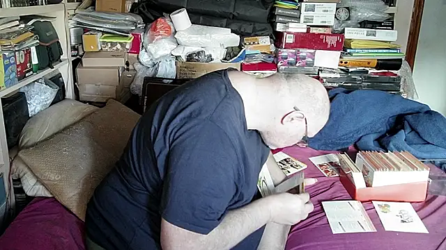 hadeszeuss2 online show from January 20, 2:36 pm