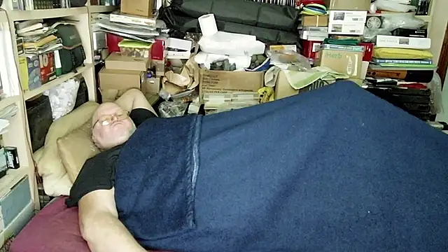 hadeszeuss2 online show from January 28, 6:28 pm