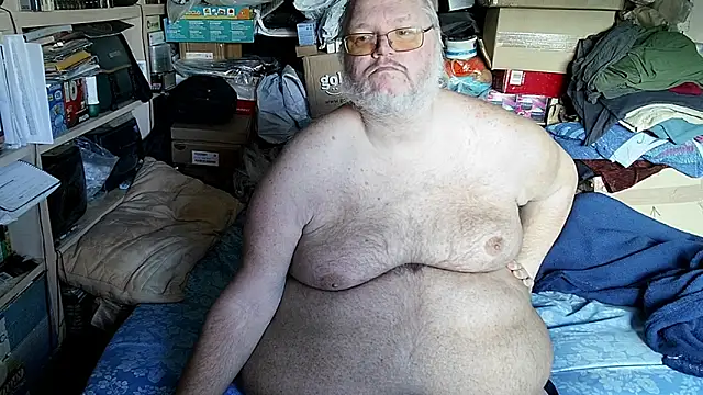 hadeszeuss2 online show from November 26, 1:45 pm