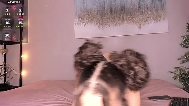 Snapshot of _LittleLia chatting on February 13, 3:56 pm  LittleLia online show from February 13, 3:56 pm