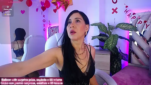 Snapshot of Camille_jhonson chatting on February 22, 10:29 am Camille jhonson online show from February 22, 10:29 am