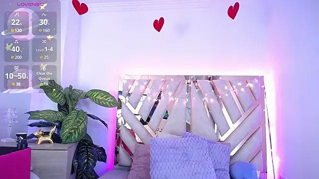 Snapshot of Camille_jhonson chatting on March 14, 5:35 pm Camille jhonson online show from March 14, 5:35 pm