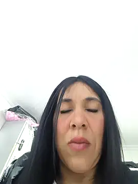 Camille jhonson online show from October 31, 8:48 am