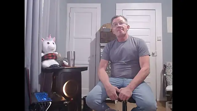 straightinyou online show from January 11, 8:54 pm